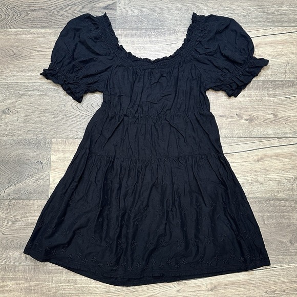 Old Navy Dresses & Skirts - OLD NAVY Womens Size M Puff Sleeve Tiered Smocked Embroidered Milkmaid Boho‎